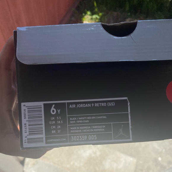 Jordan Retro9 Charcoal - Picture 7 of 7